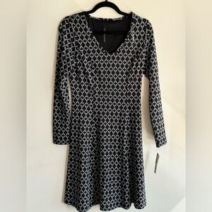 Lori M Collection Long Sleeve Geometric Shape Dress New with Tags Size Small